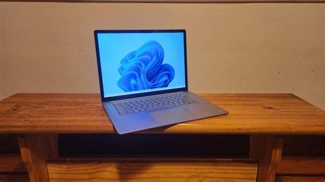 Download Microsoft Surface Laptop